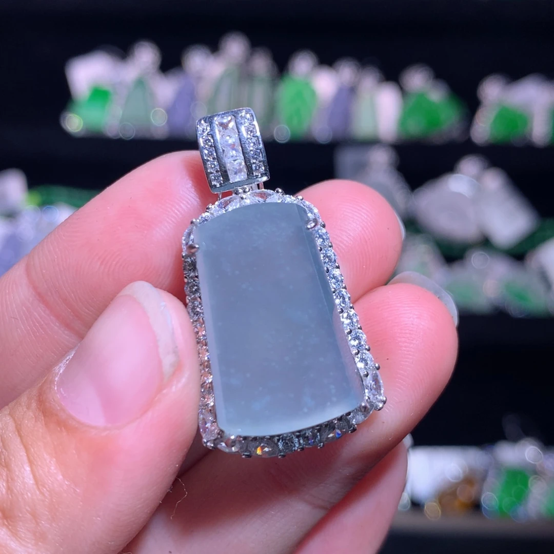 【闪购商品】颈饰银S925镶嵌翡翠天然翡翠