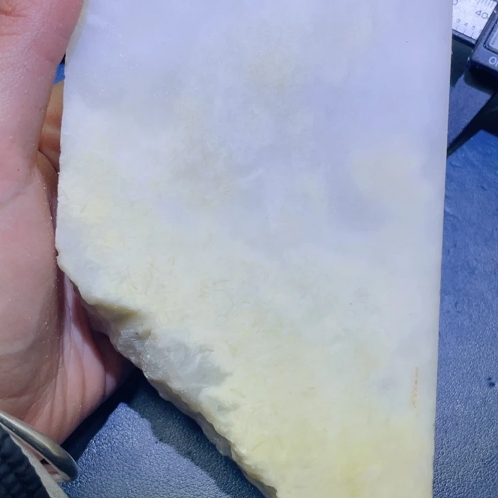 和田玉未镶嵌珠宝半成品