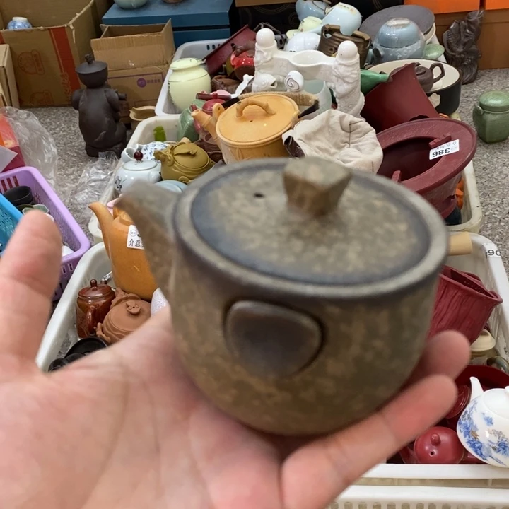 陶瓷艺术品及陶瓷壶