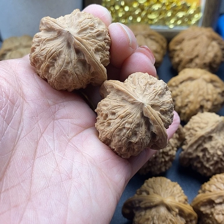 龙脊菩提吊坠血麒麟38加