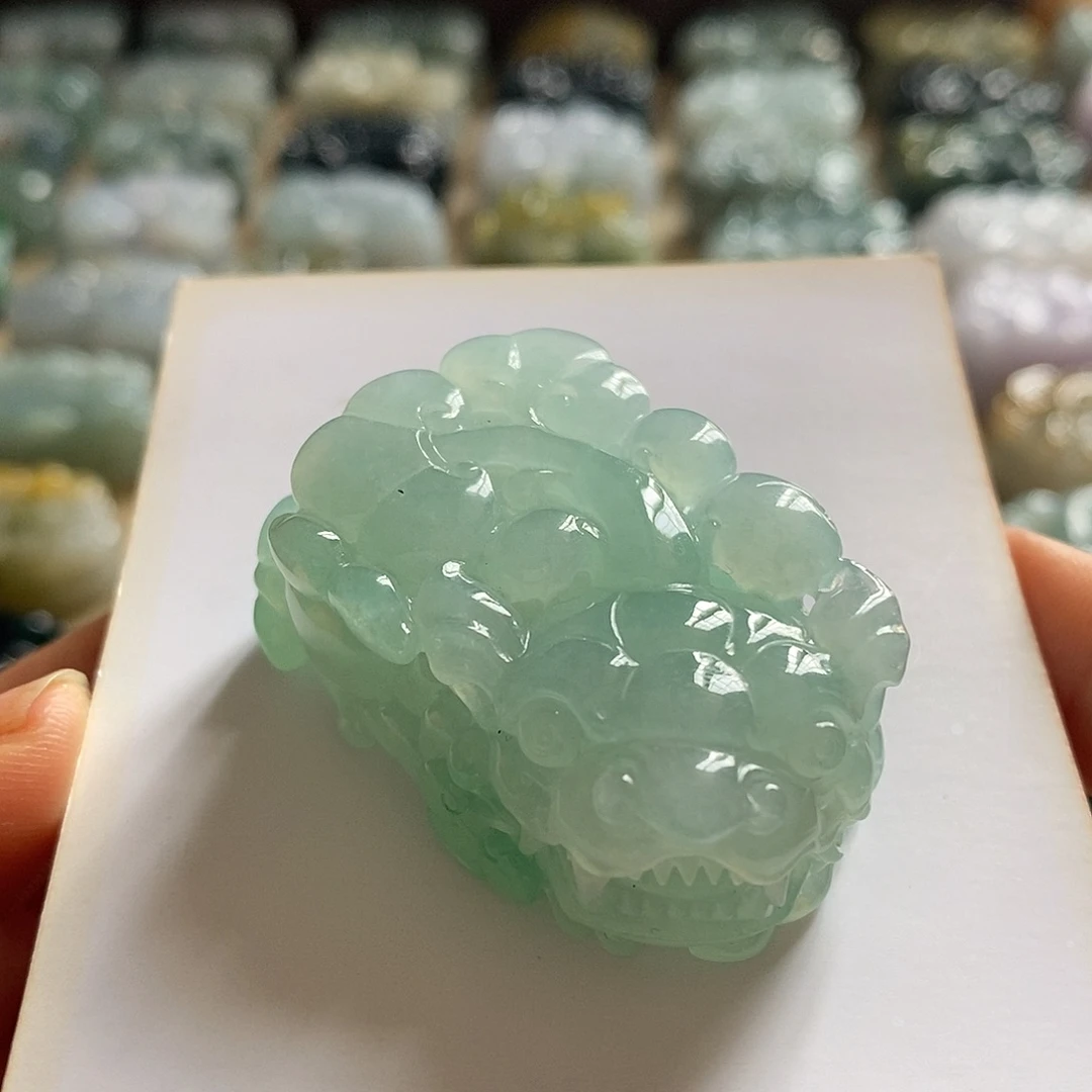 翡翠未镶嵌颈饰天然翡翠貔貅吊坠