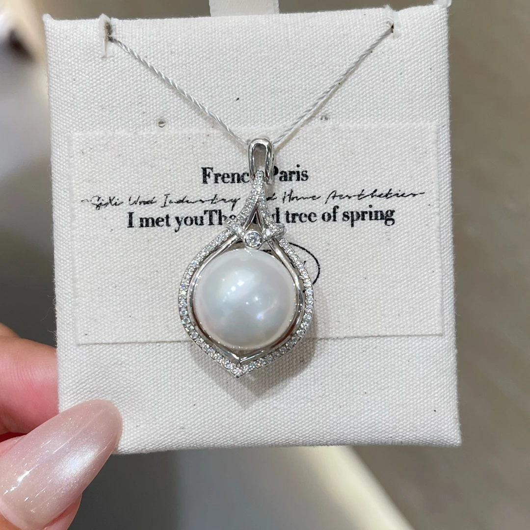 吊坠925银锆石 镶嵌吊坠项链轻奢