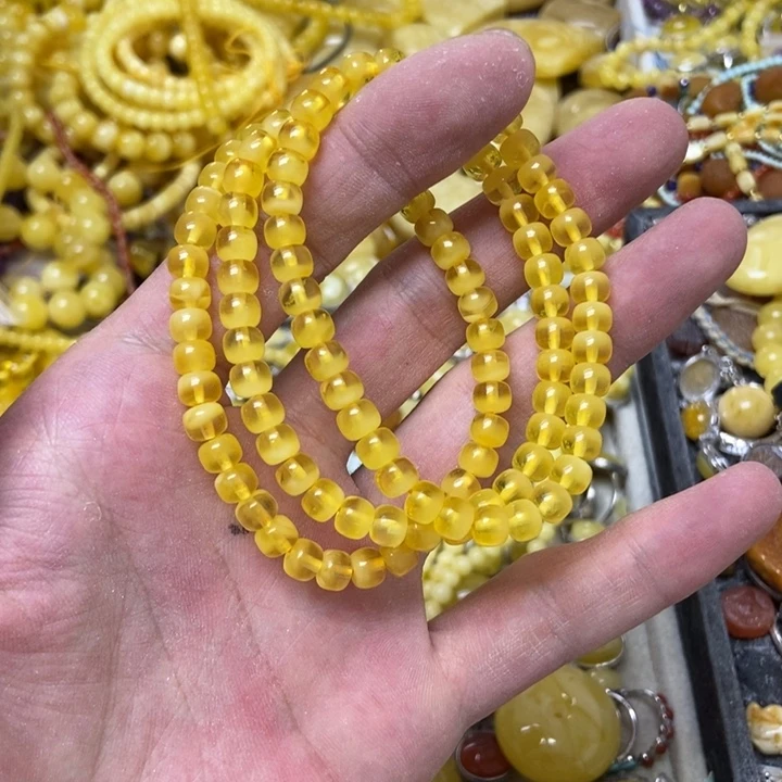 蜜蜡未镶嵌裸石多样性发货其一