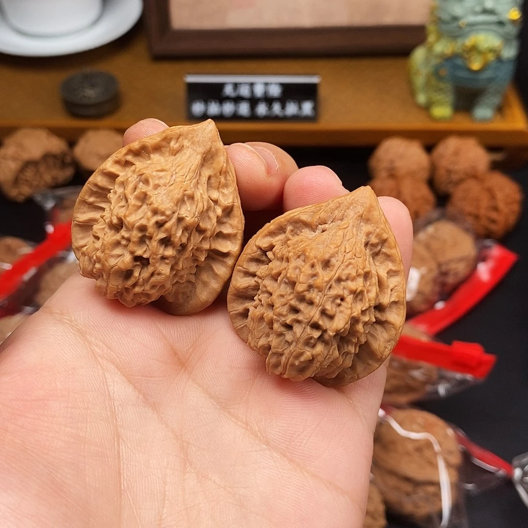 右***空文玩核桃吊坠朱雀60