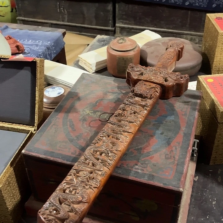 琉璃手工艺品老房子的货没有坏的