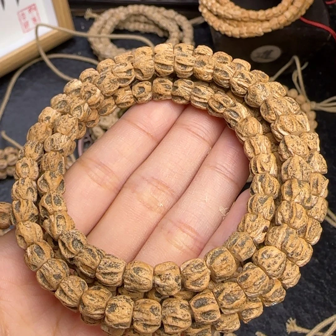 柏香籽/百香籽吊坠T**O