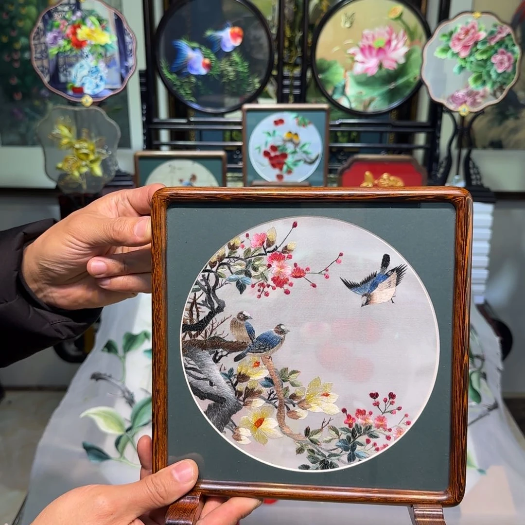 刺绣刺绣工艺精湛