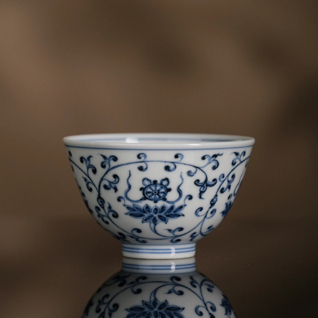 【元煦窑】青花缠枝莲托八宝小鸡心杯茶杯手绘品茗杯主人杯茶具陶瓷