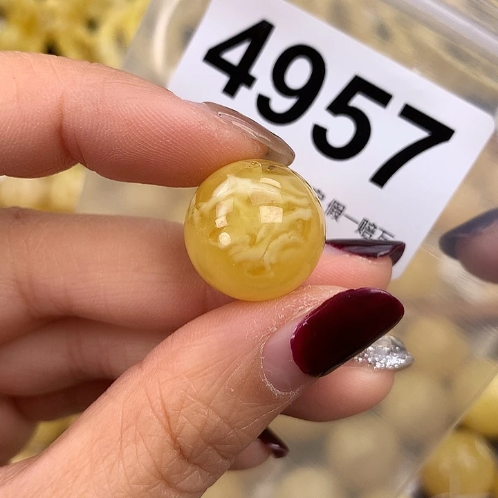 蜜蜡未镶嵌珠宝奇石18