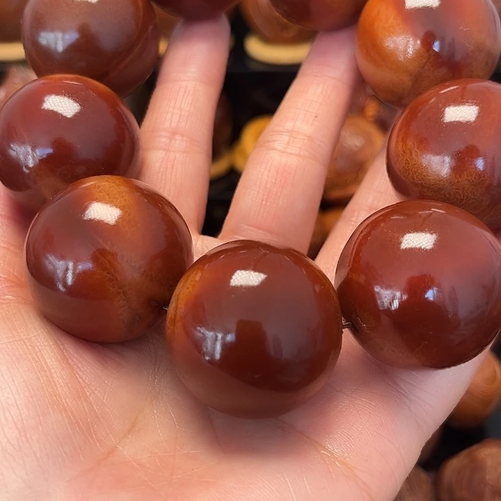 橄榄核手串/手链朕*光珠一条