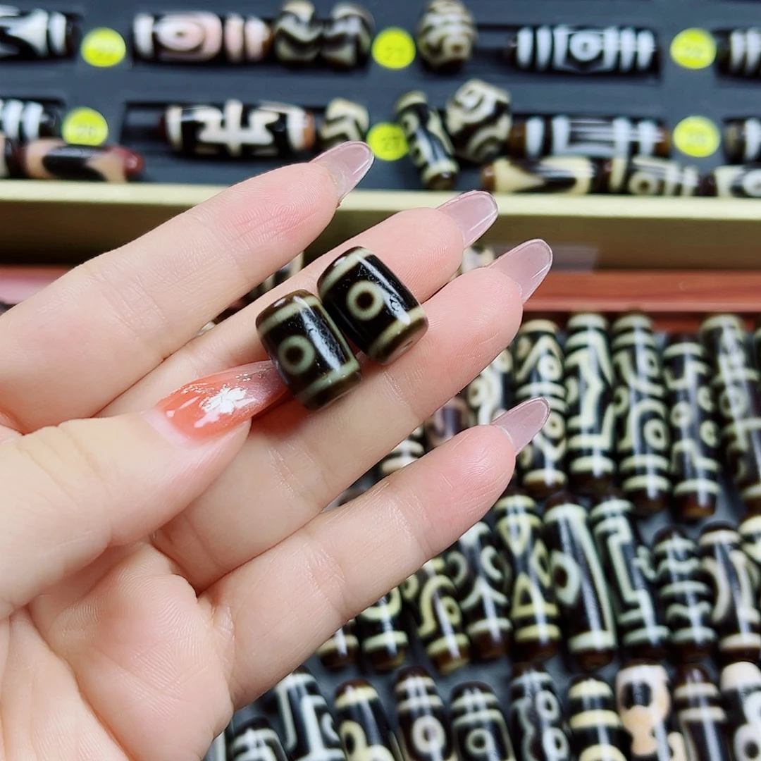 灵***糊玛瑙/玉髓未镶嵌颈饰