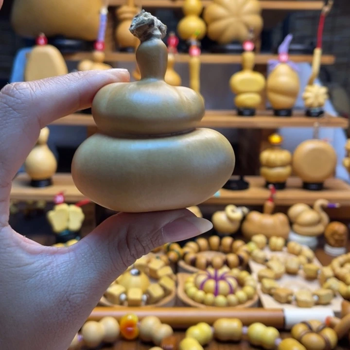 *****天然葫芦自然生长