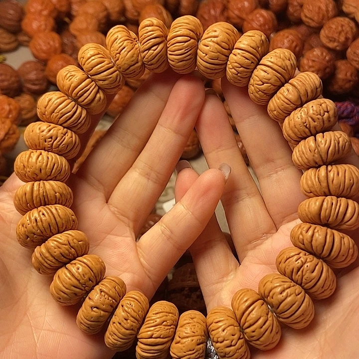 手串文玩核桃飞碟