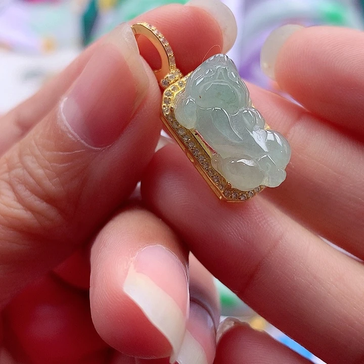 翡翠银S925镶嵌颈饰翡翠