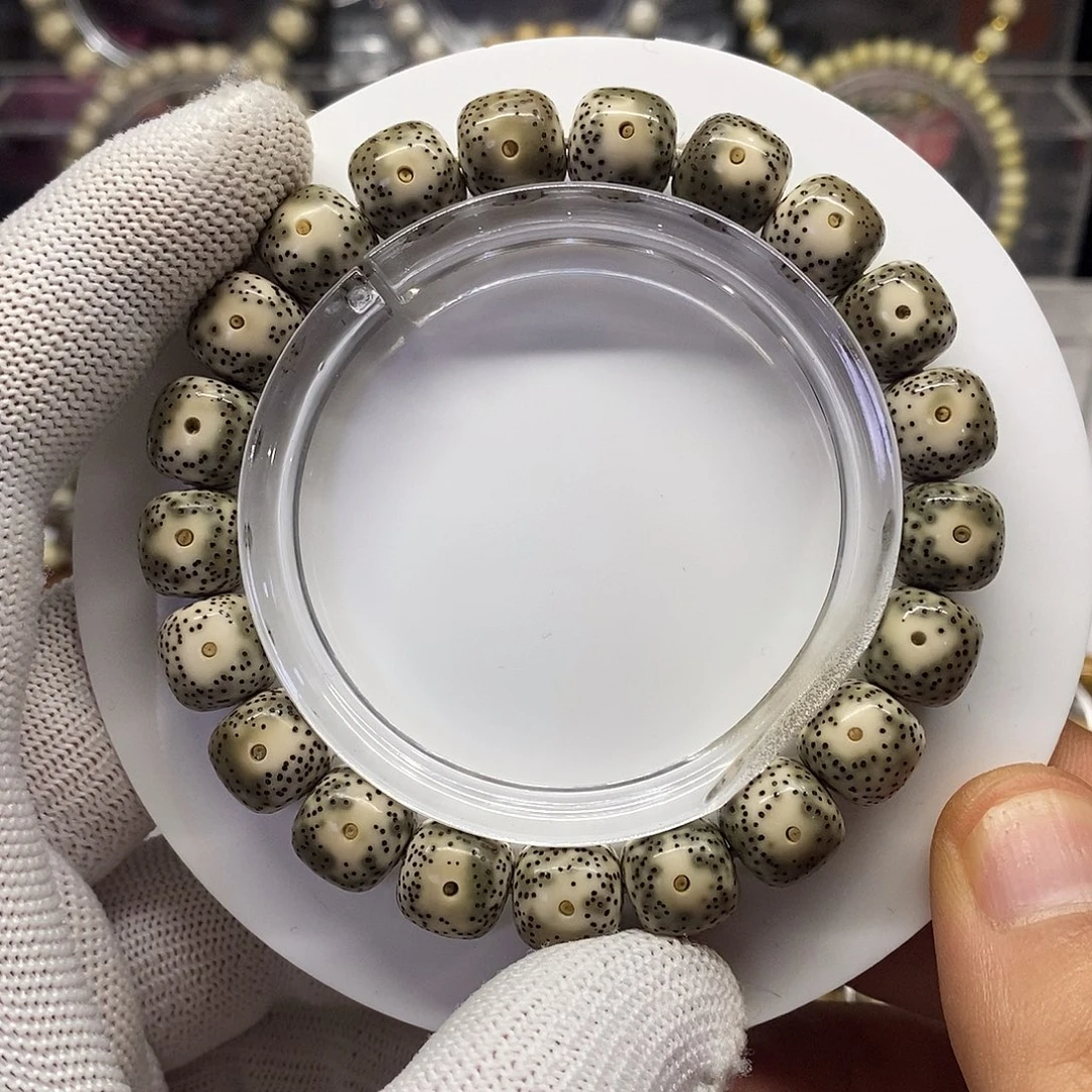 星月菩提吊坠青花大眼