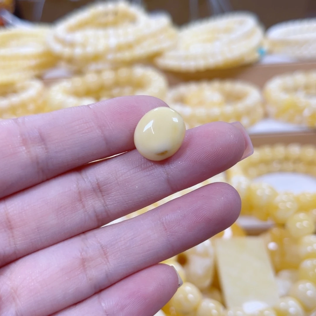 琥珀未镶嵌手链天然蜜蜡