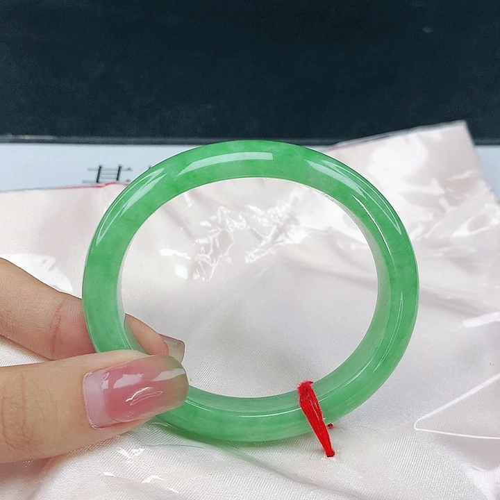 翡翠未镶嵌手镯圈55.4，15035