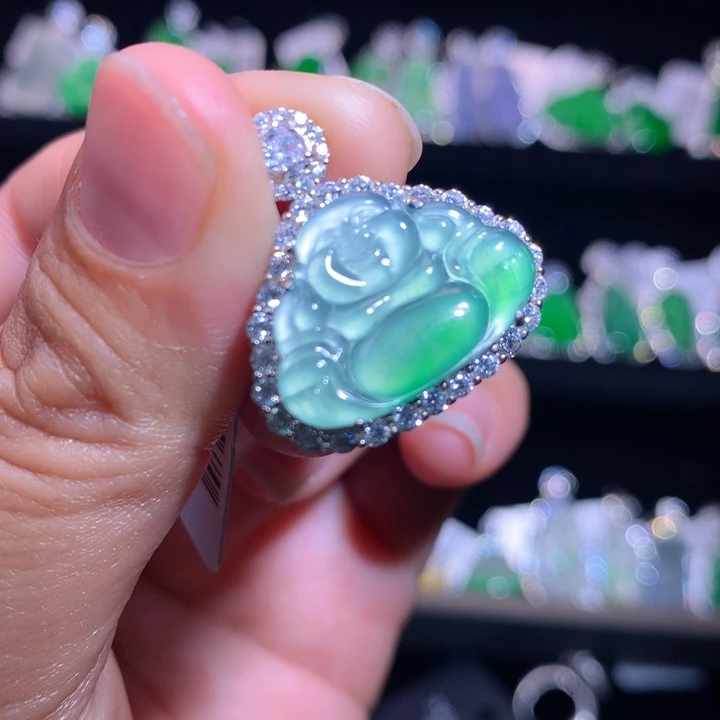 【闪购商品】颈饰银S925镶嵌翡翠天然翡翠