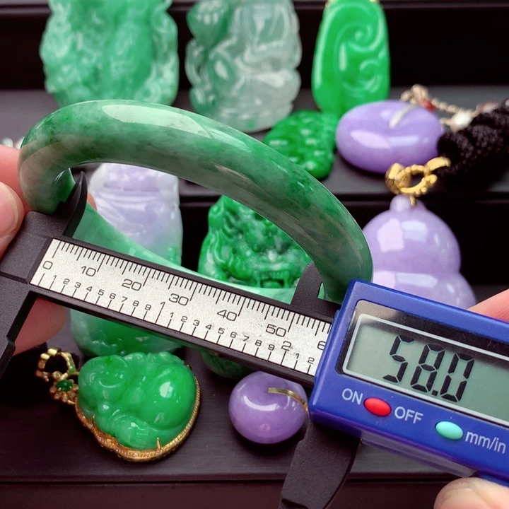 未镶嵌手镯翡翠A货