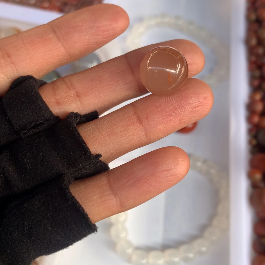 南红玛瑙未镶嵌珠子