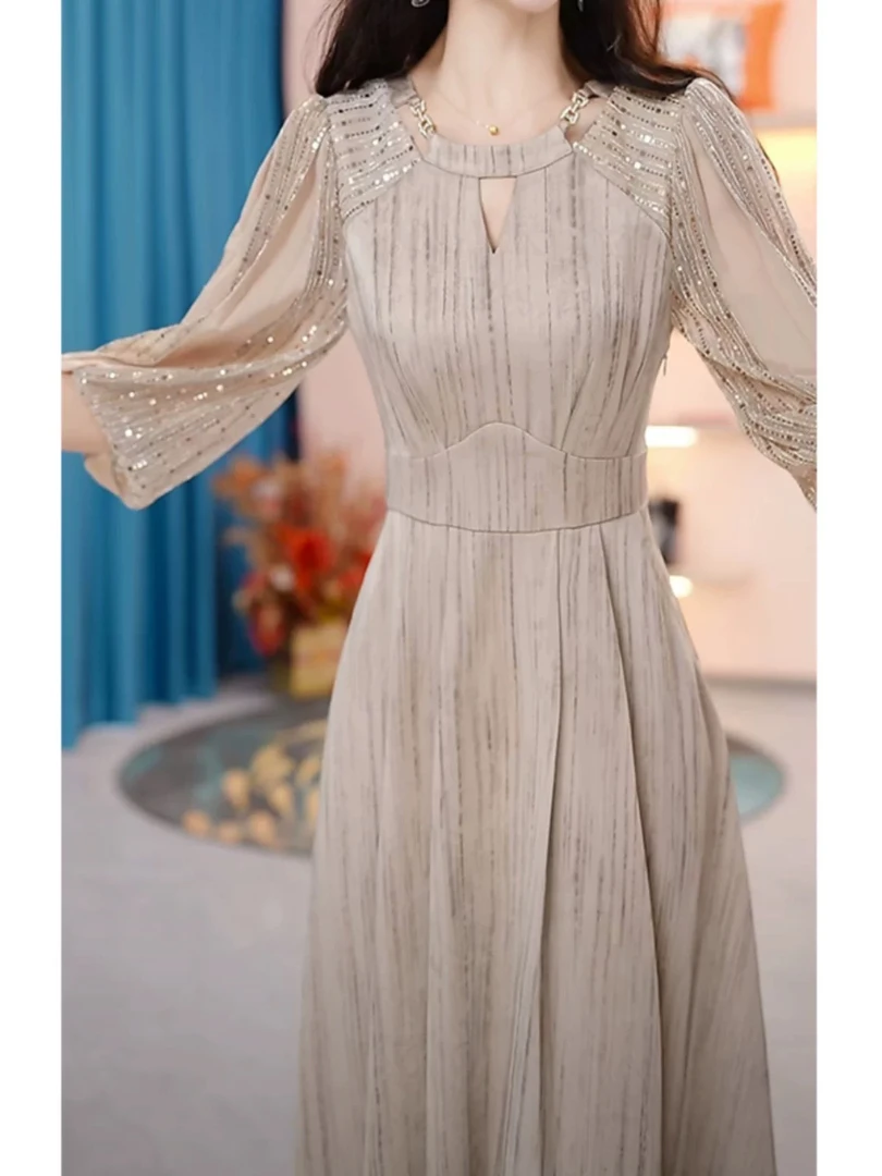 2025春秋新款气质连衣裙女高级感时尚洋气优雅显瘦中长款裙子女秋