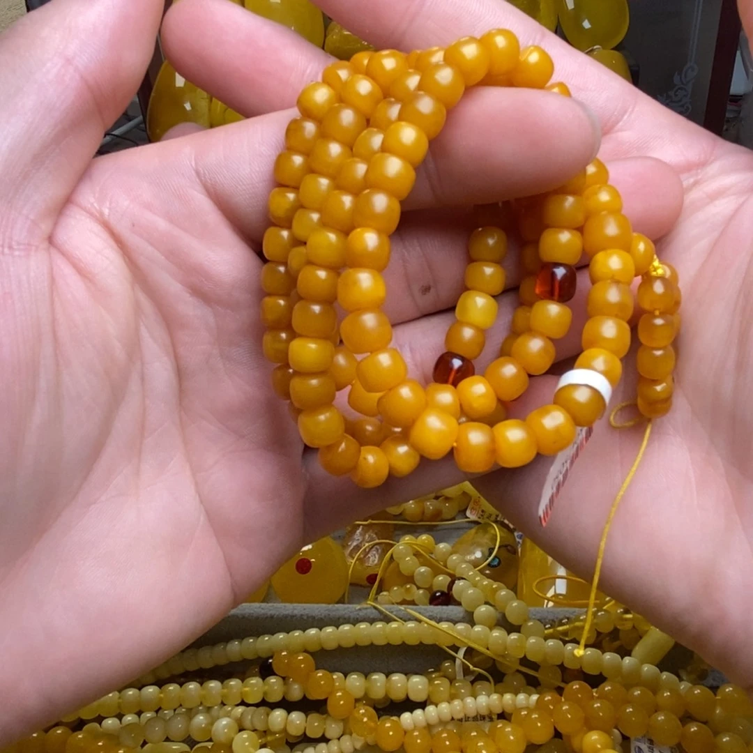 琥珀未镶嵌裸石蜜蜡