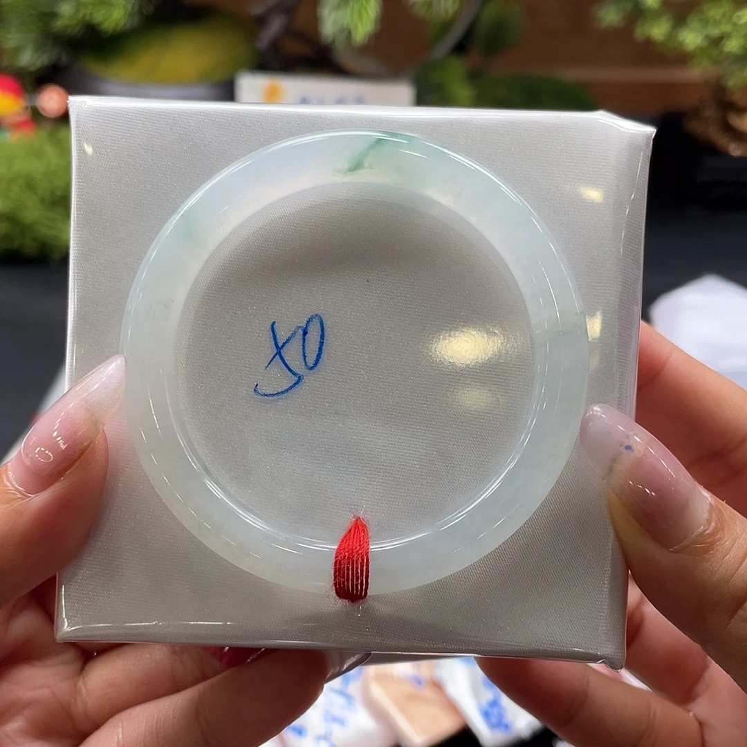 翡翠手镯未镶嵌l***u2号