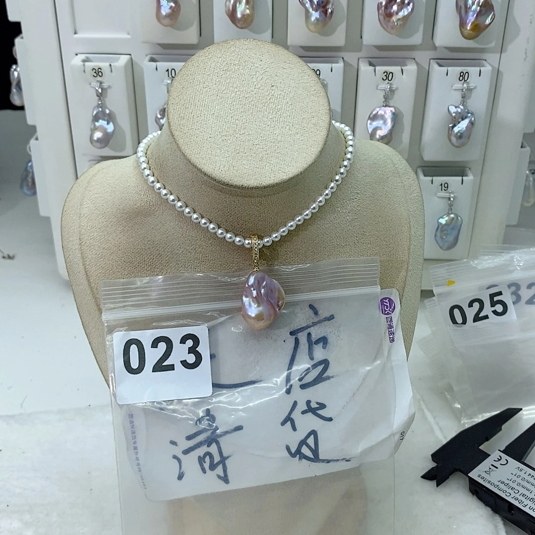 淡水珍珠颈饰合金