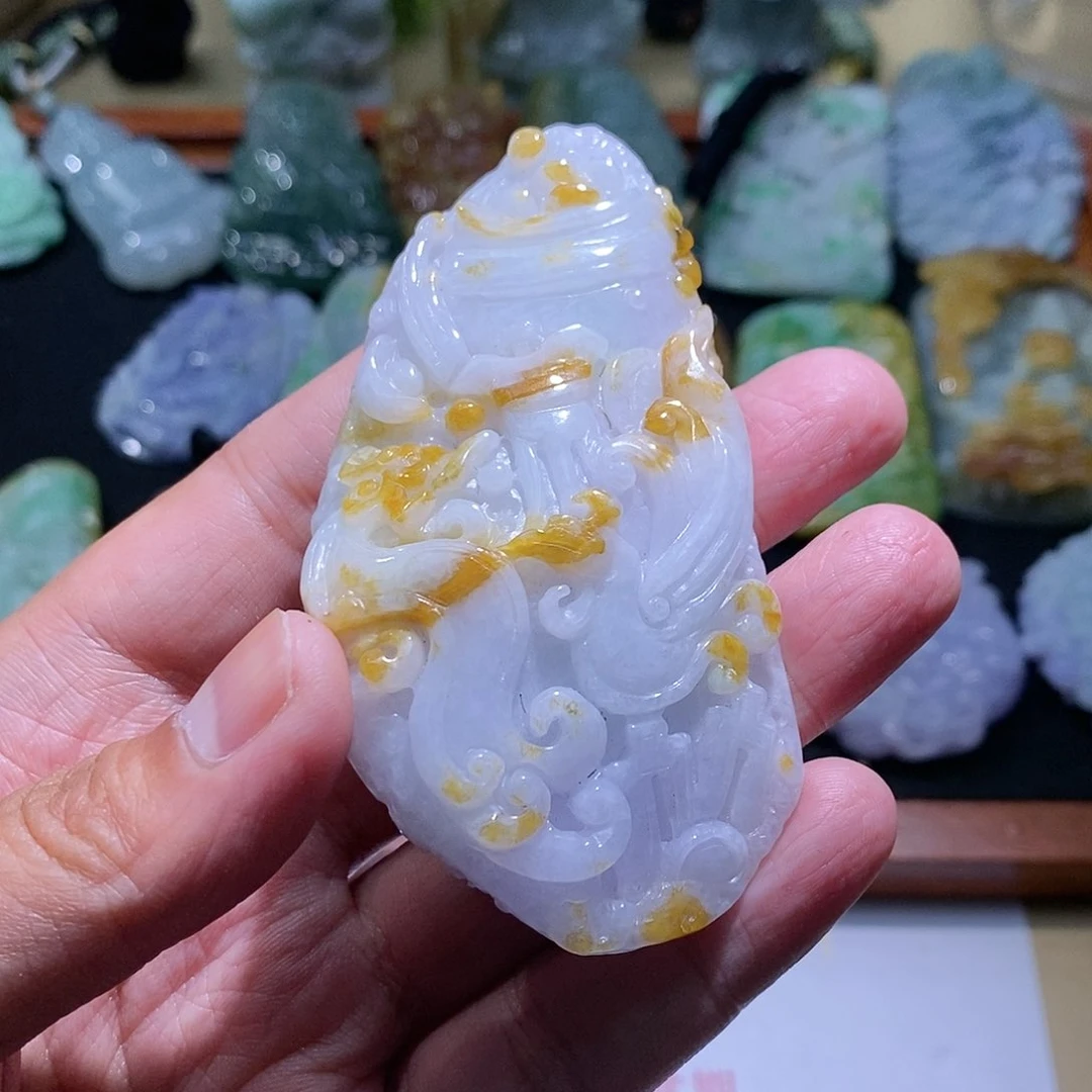 【闪购商品】翡翠颈饰未镶嵌温****司八破