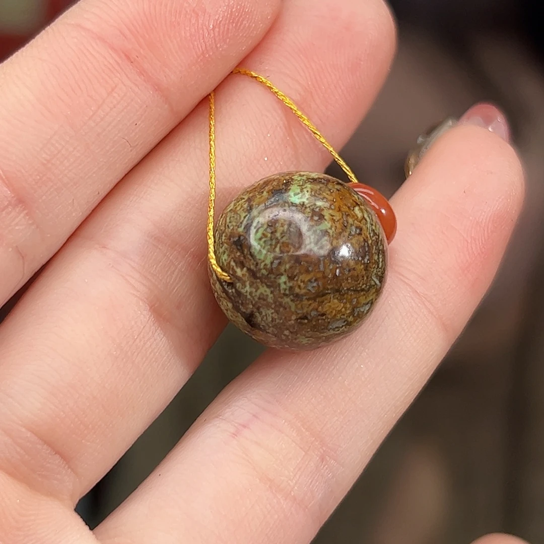 南红玛瑙未镶嵌珠宝奇石