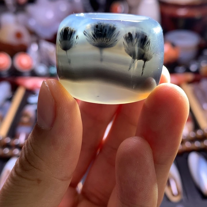 连***迷玛瑙/玉髓未镶嵌戒指
