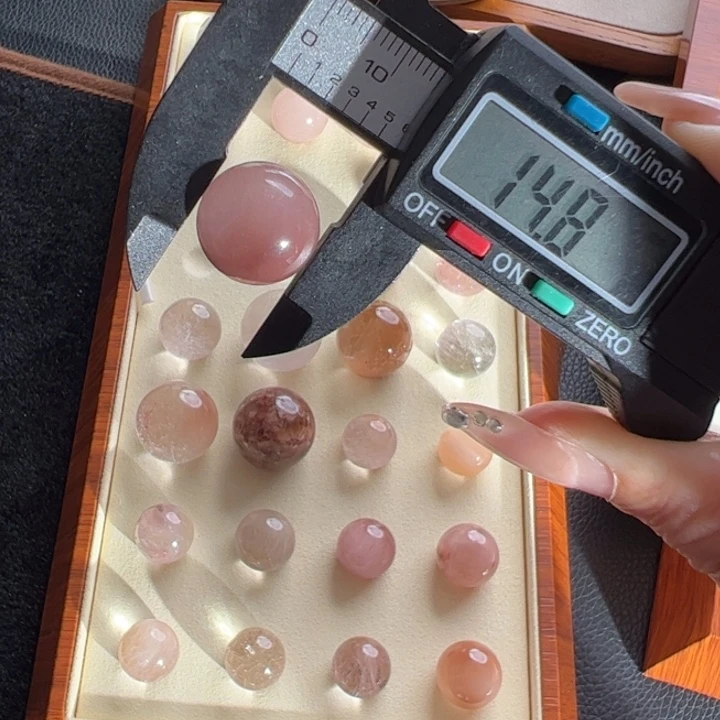 咬***糖水晶手链未镶嵌14.8m定制通孔不退不换