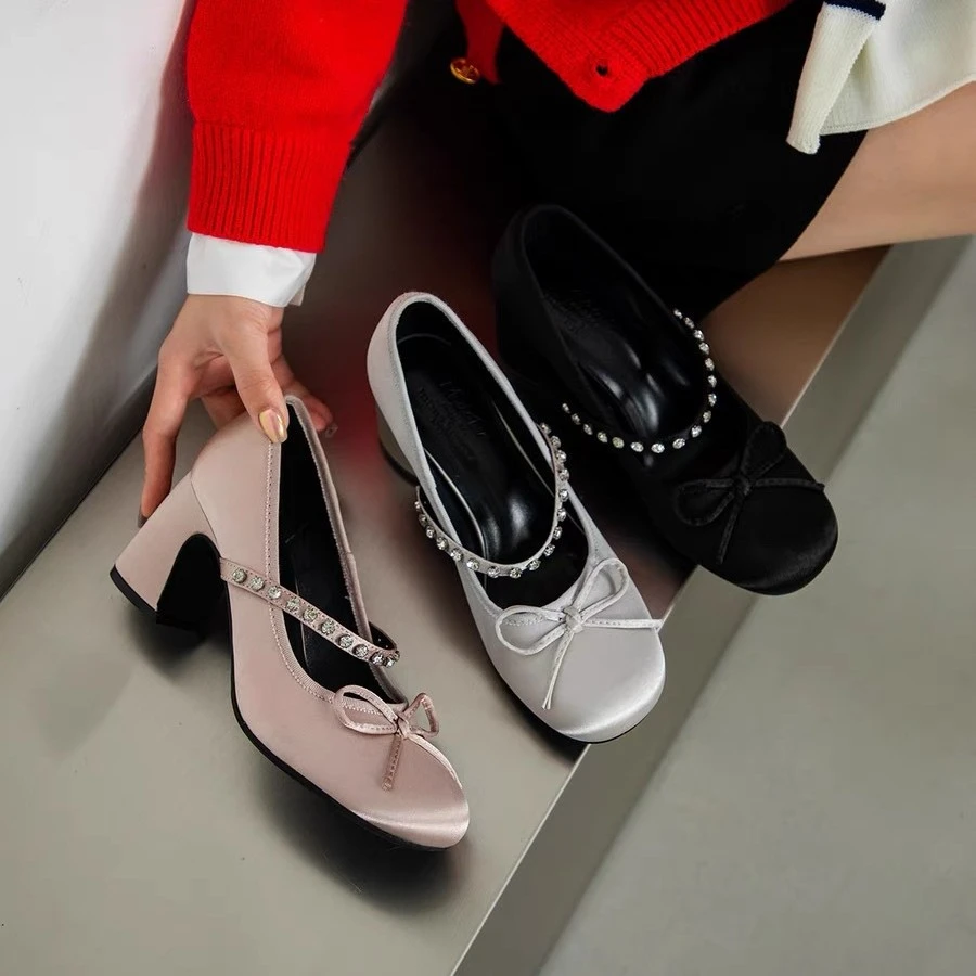 2025春中式蝴蝶结水钻芭蕾舞方头粗跟玛丽珍高跟单鞋女配旗袍裙子