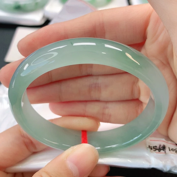 未镶嵌手镯翡翠翡翠手镯55贵妃