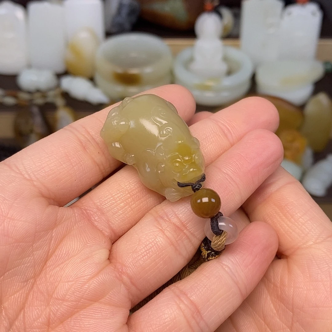 和田玉未镶嵌颈饰36