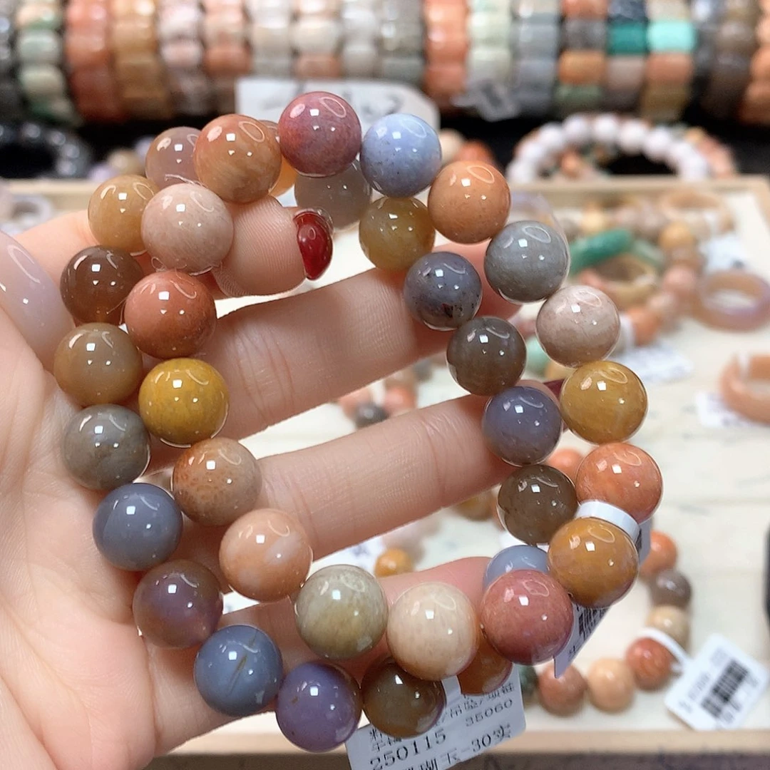 硅化珊瑚（珊瑚玉）手链未镶嵌妖*200