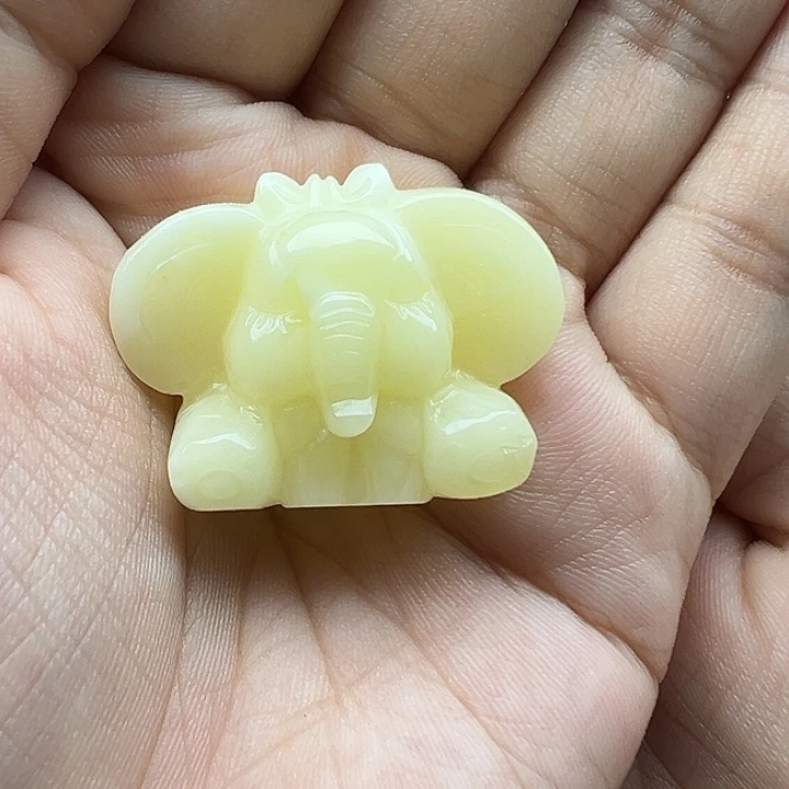 琥珀未镶嵌珠宝奇石小象打孔不退换