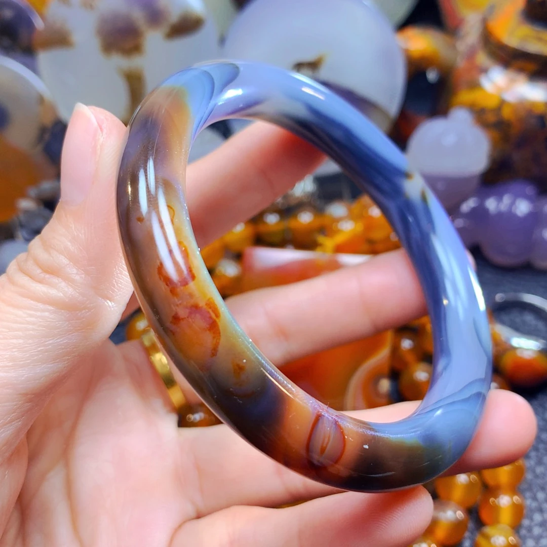 玛瑙/玉髓镯子未镶嵌