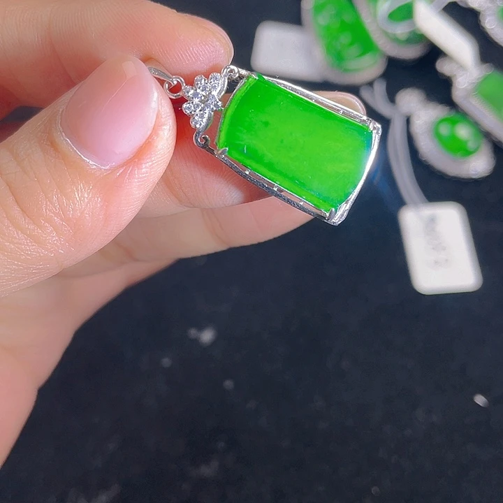 翡翠吊坠(不含链)银S925镶嵌