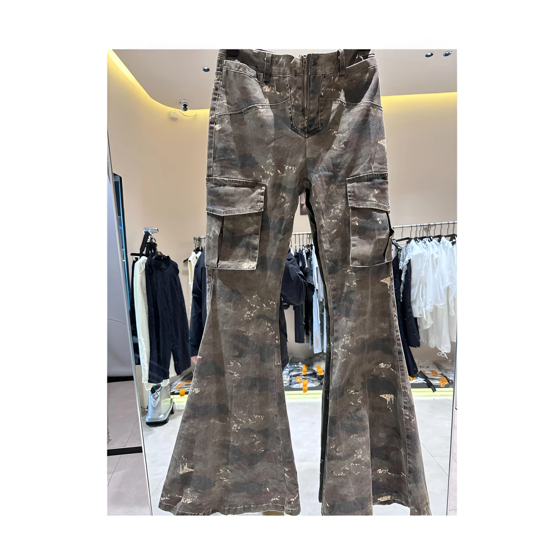2025新款时尚个性迷彩喇叭裤