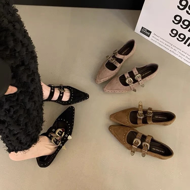 复古尖头浅口内增高玛丽珍单鞋女2025秋款铆钉皮带扣绒面平底单鞋