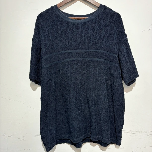 99新 DIOR/迪奥 Dior迪奥标语满印毛巾短袖  尺码：XL