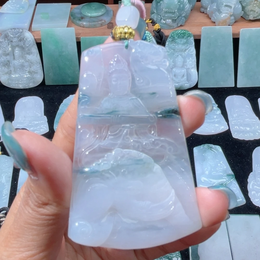 用***9颈饰未镶嵌翡翠普贤
