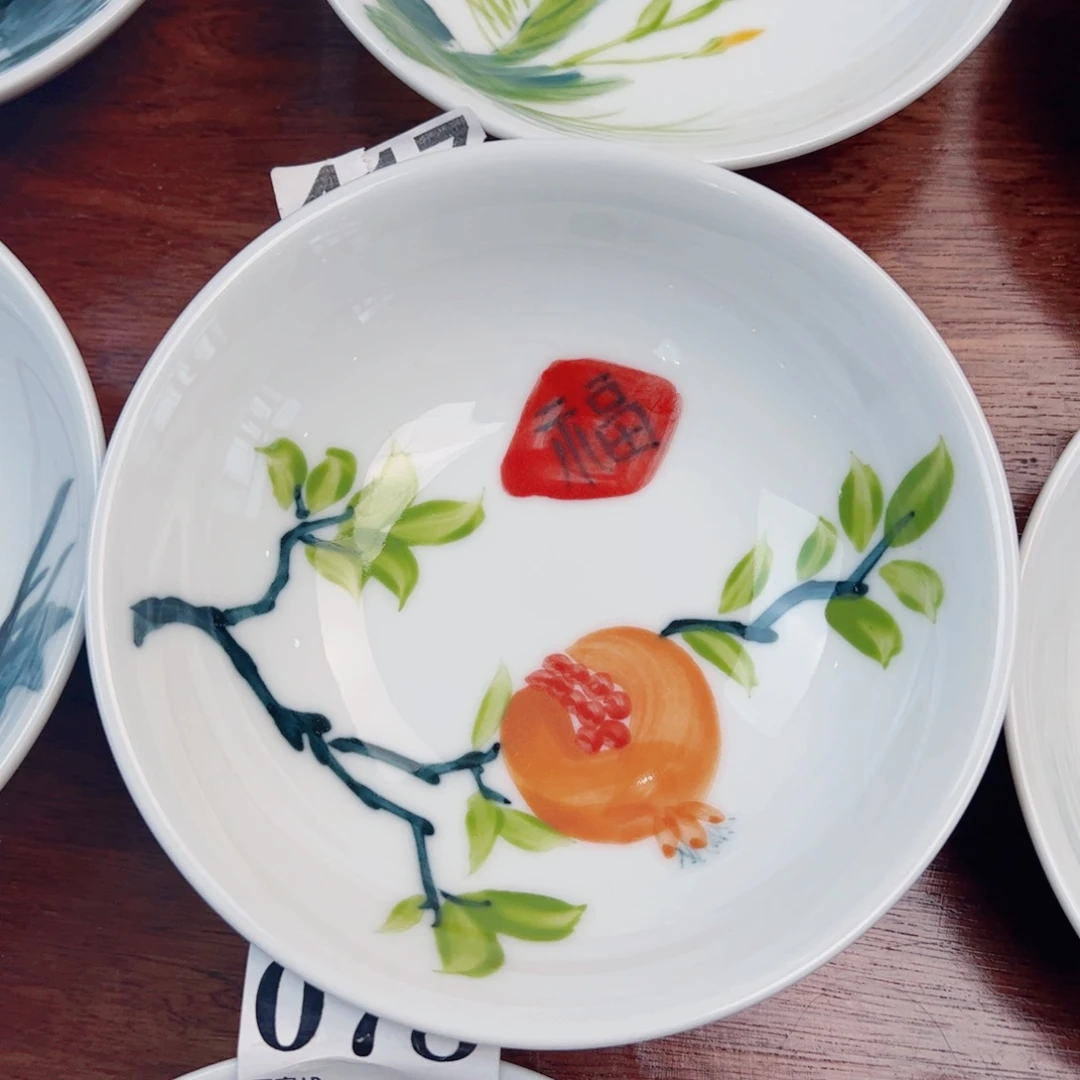 景德镇陶瓷手工手绘制作