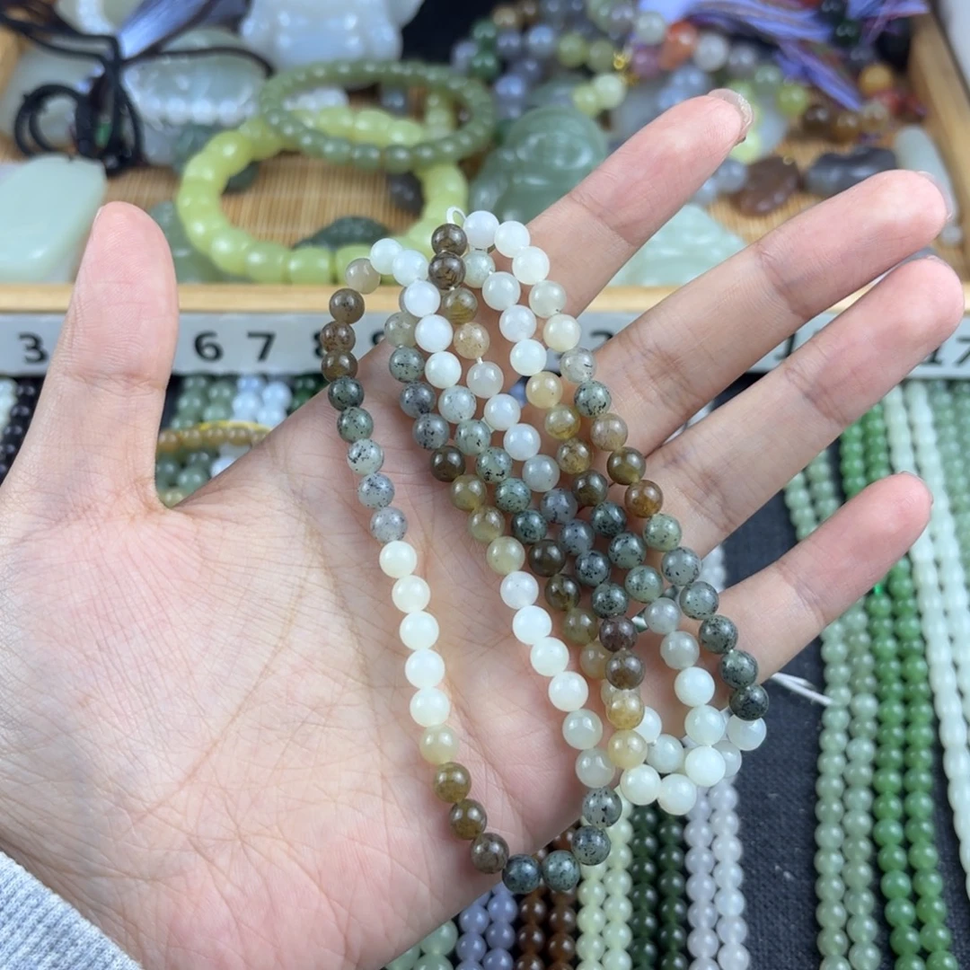 海***凡和田玉未镶嵌颈饰