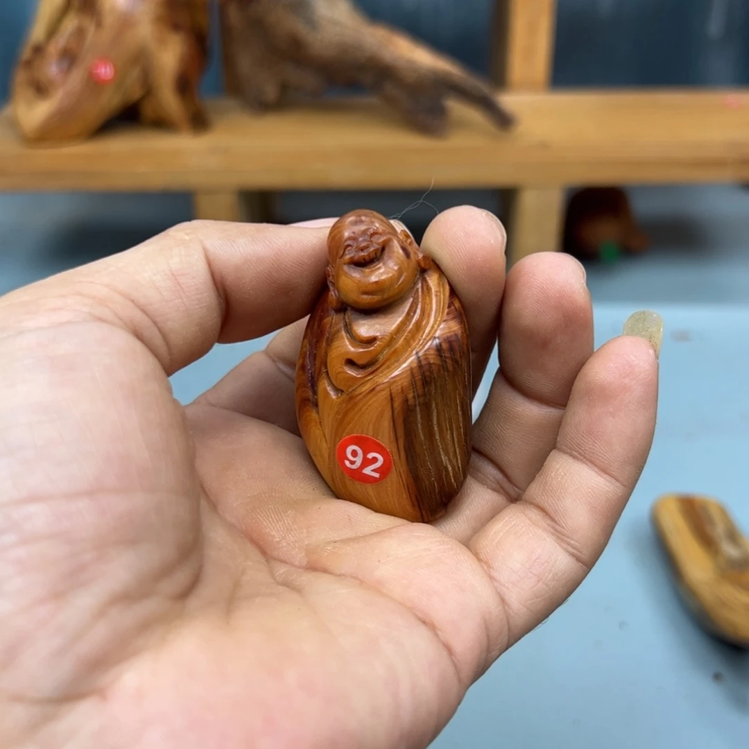 一***二木崖柏木摆件手把件