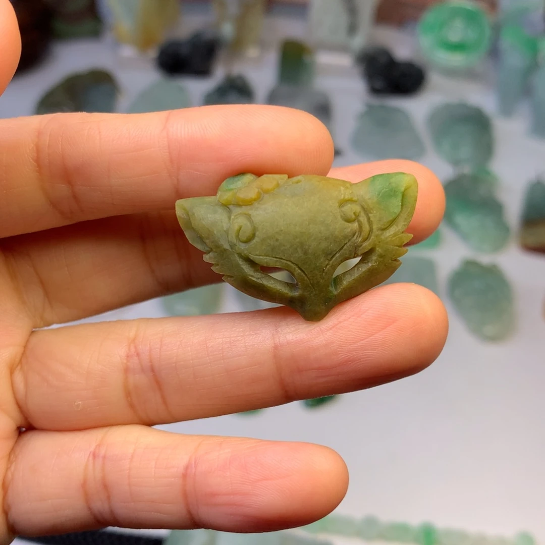 定制翡翠未镶嵌翡翠