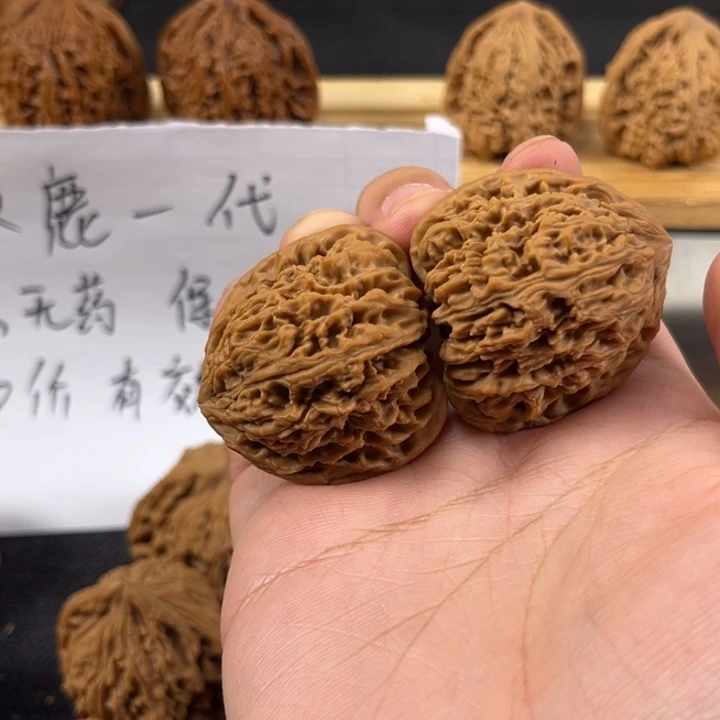 文玩核桃吊坠百**客核桃
