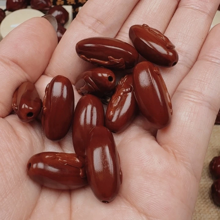 橄榄核无相佛精品88