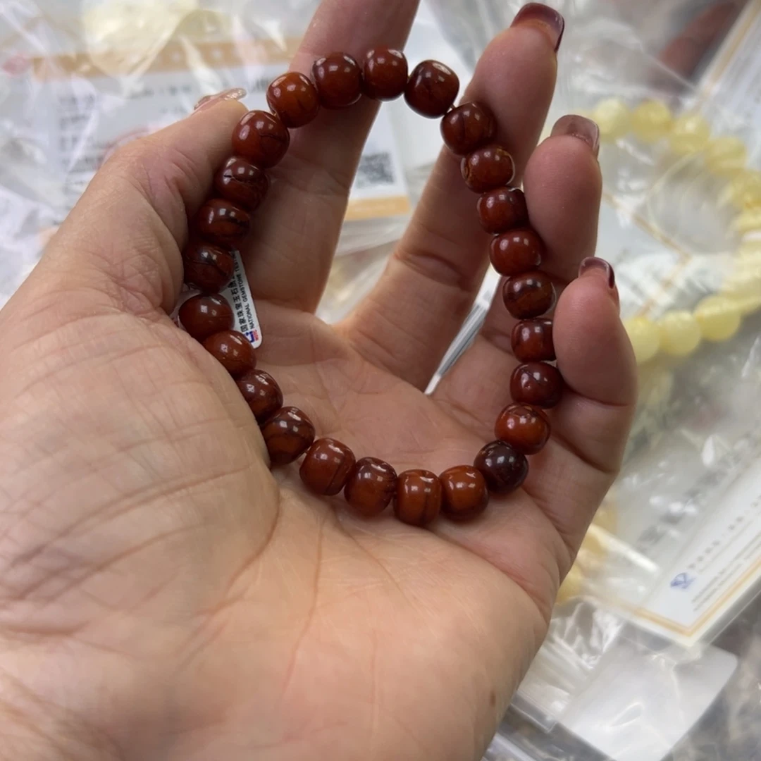 琥珀珠宝奇石未镶嵌